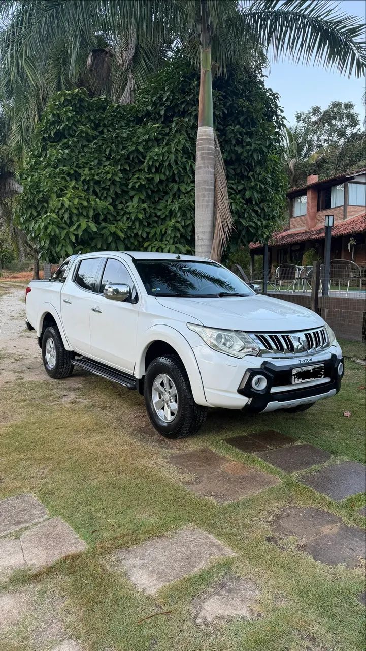 Mitsubishi L200 L200 Triton Sport HPE 2.4 CD Diesel Aut. 2017