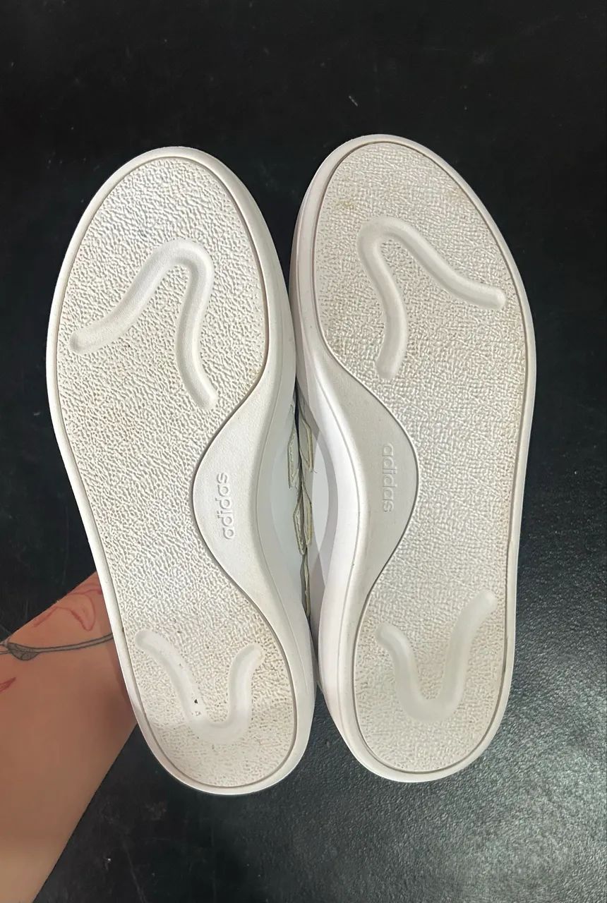 Tênis ADIDAS COURTBLOCK - Foto 4