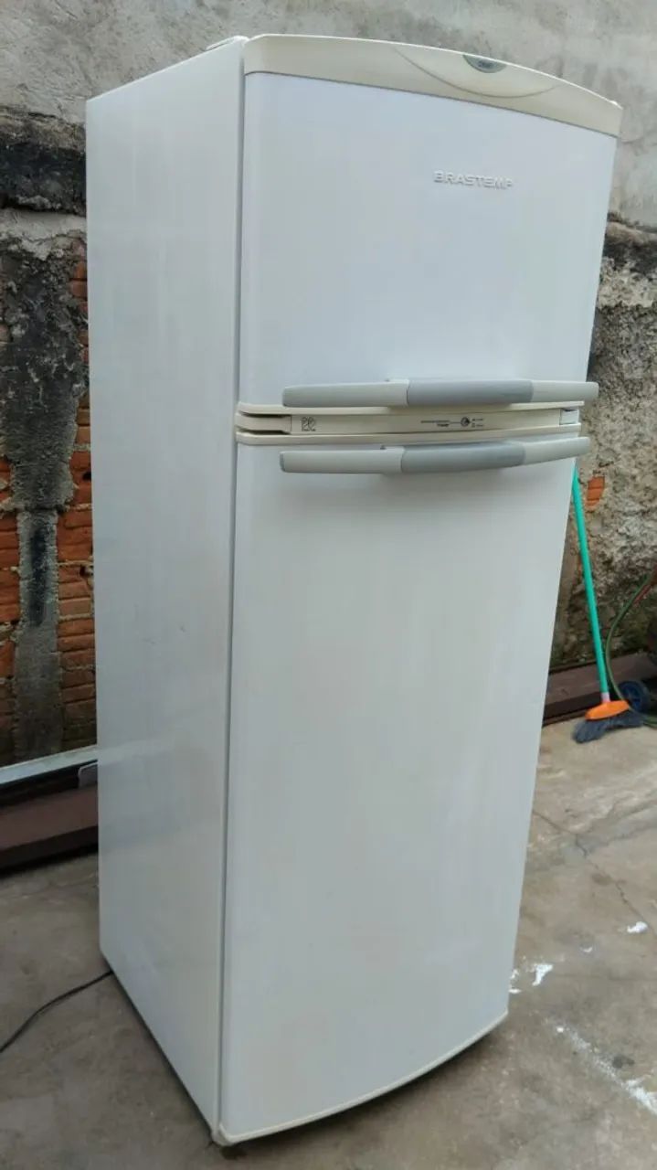 Geladeira Brastemp Frost Free Duplex de 325 Lt (Posso entregar) R$ 760,00 - Foto 3