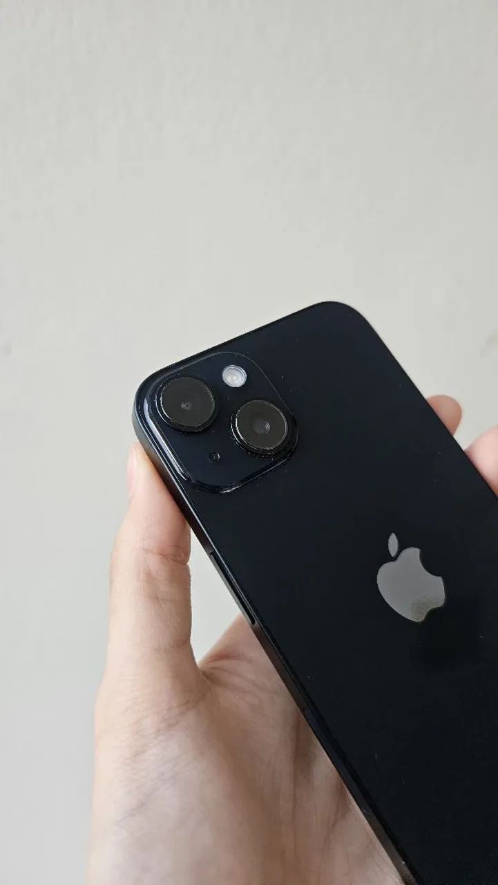 Iphone 14 preto com acessórios  - Foto 4