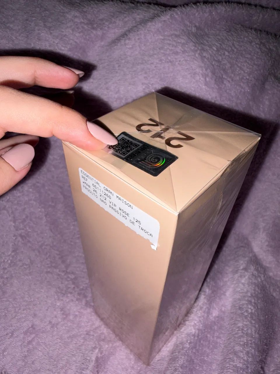 212 ROSÉ NY aue de parfum 125ml - Foto 3