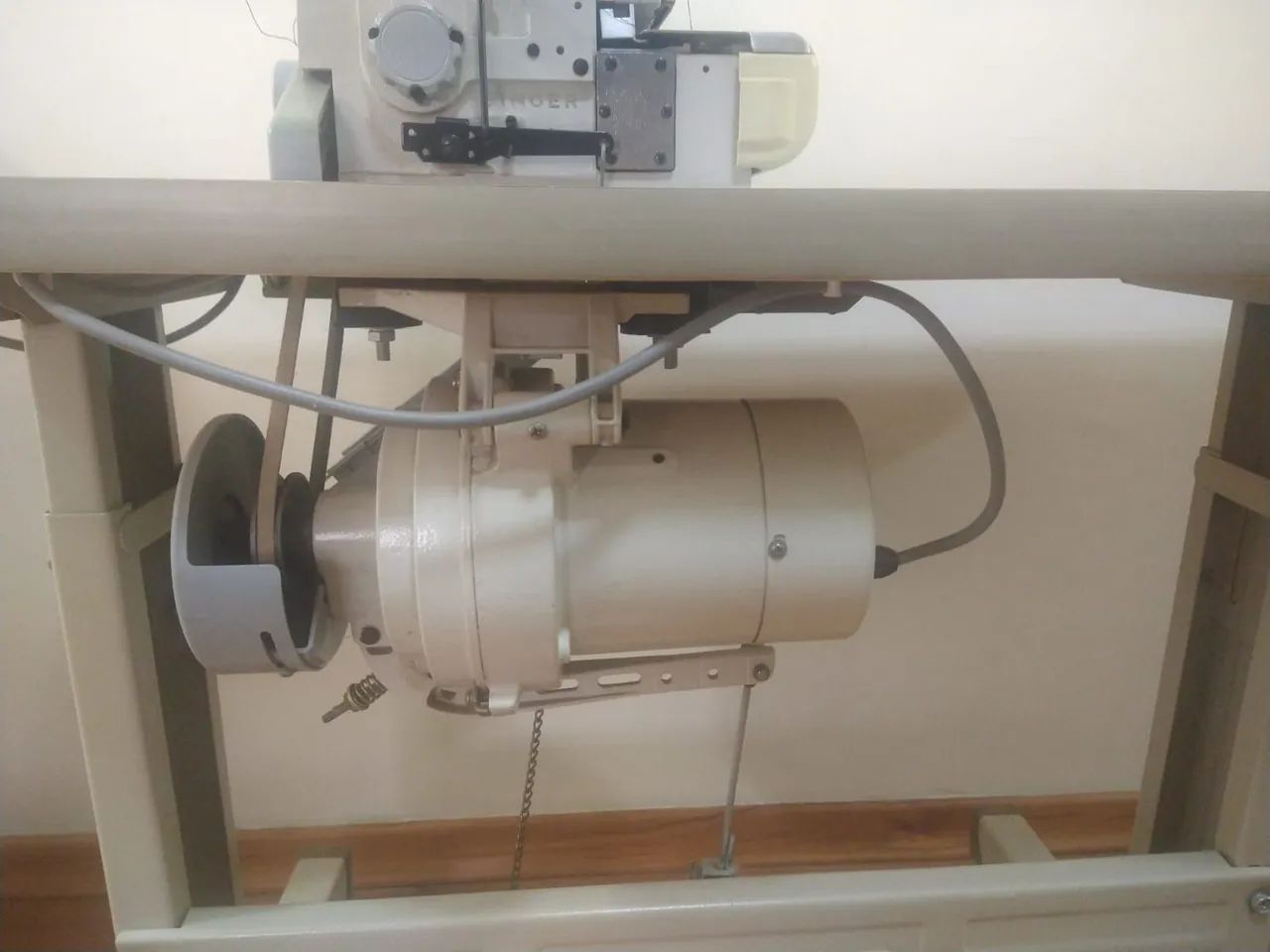 Oferta imperdível - Máquina de costura  - Foto 3