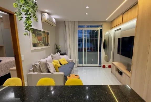 Apartamento de 2 quartos no Bairro de Copacabana