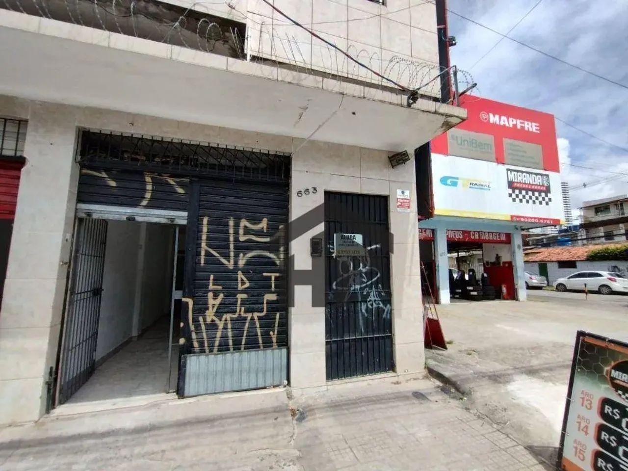 Loja Comercial de 104m² para alugar, localizada na Encruzilhada, Recife - Pernambuco.
