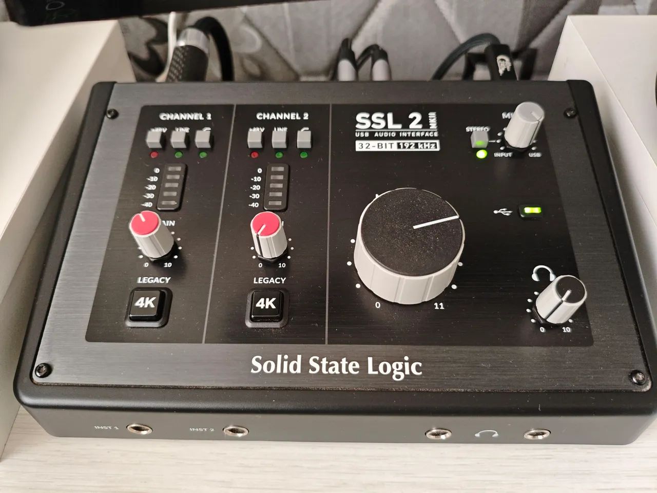 Interface de Áudio SSL 2 MKII Seminova