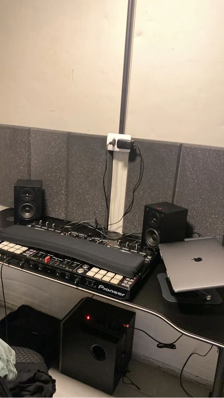 2 Monitores de áudio + subwoofer Bluetooth EDIFIER M601DB - Foto 2