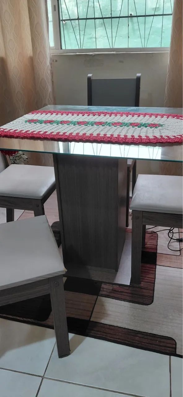 Mesa + 4 Cadeiras  - Foto 4