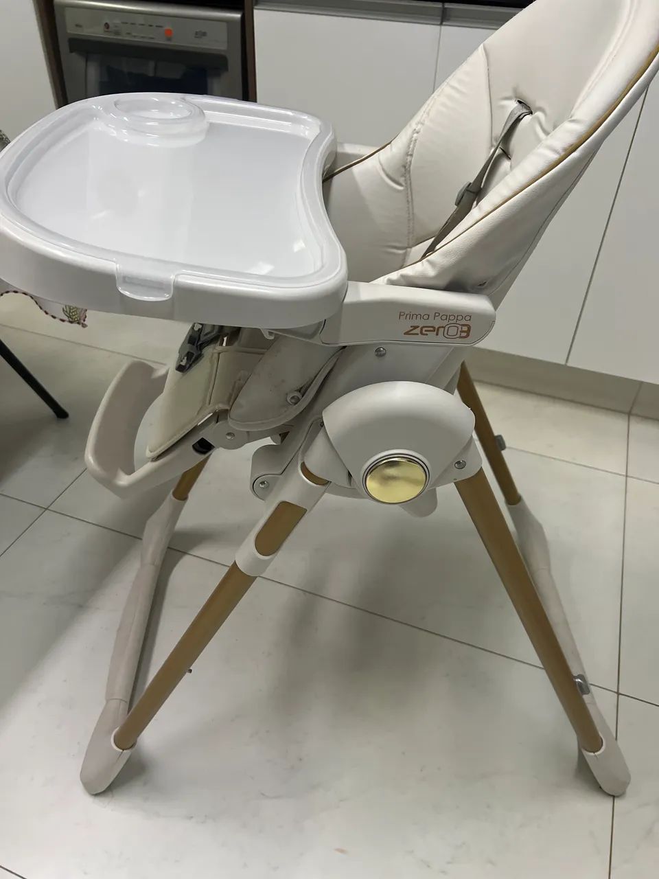 Cadeira alimentação  - Foto 3