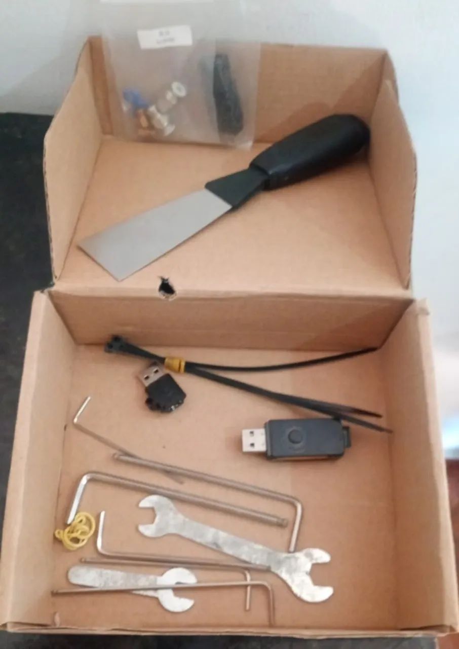 Impressora 3d Ender3 Perfeito estado e com melhorias - Foto 3