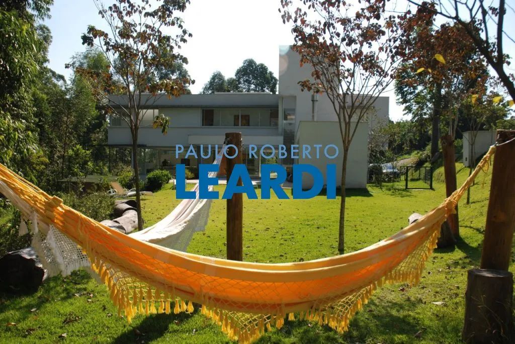 CASA EM CONDOMÍNIO - TAMBORÉ 1 - SP