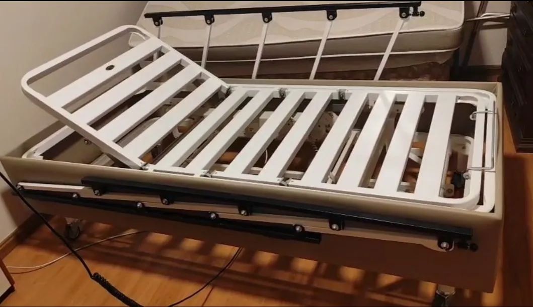 Vendo cama motorizada seminova