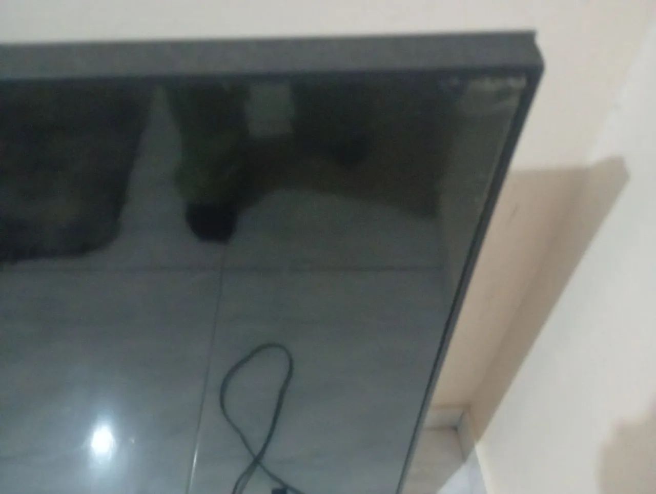 Tv LG semi nova com avaria