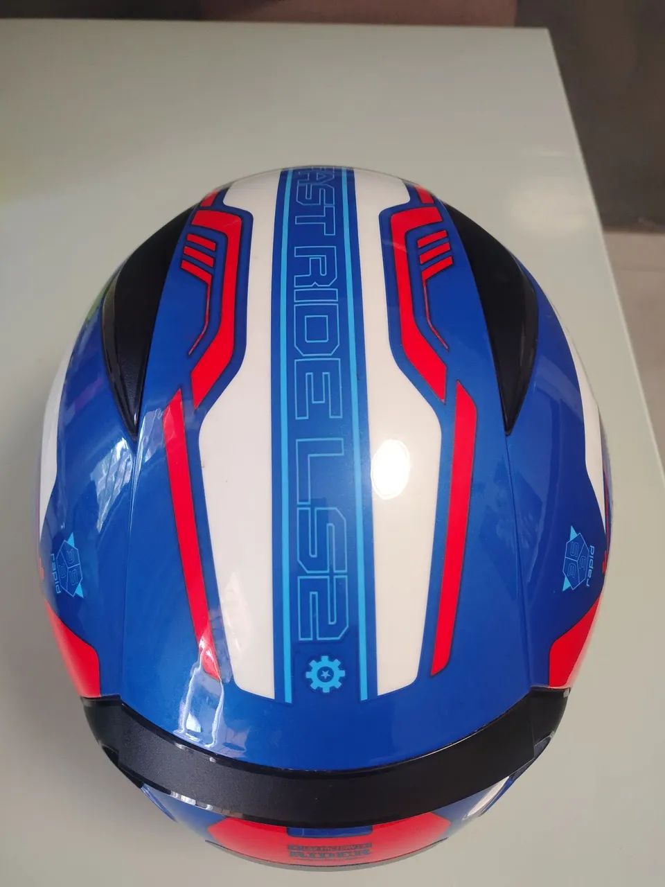 Capacete 62 LS2 impermeável 