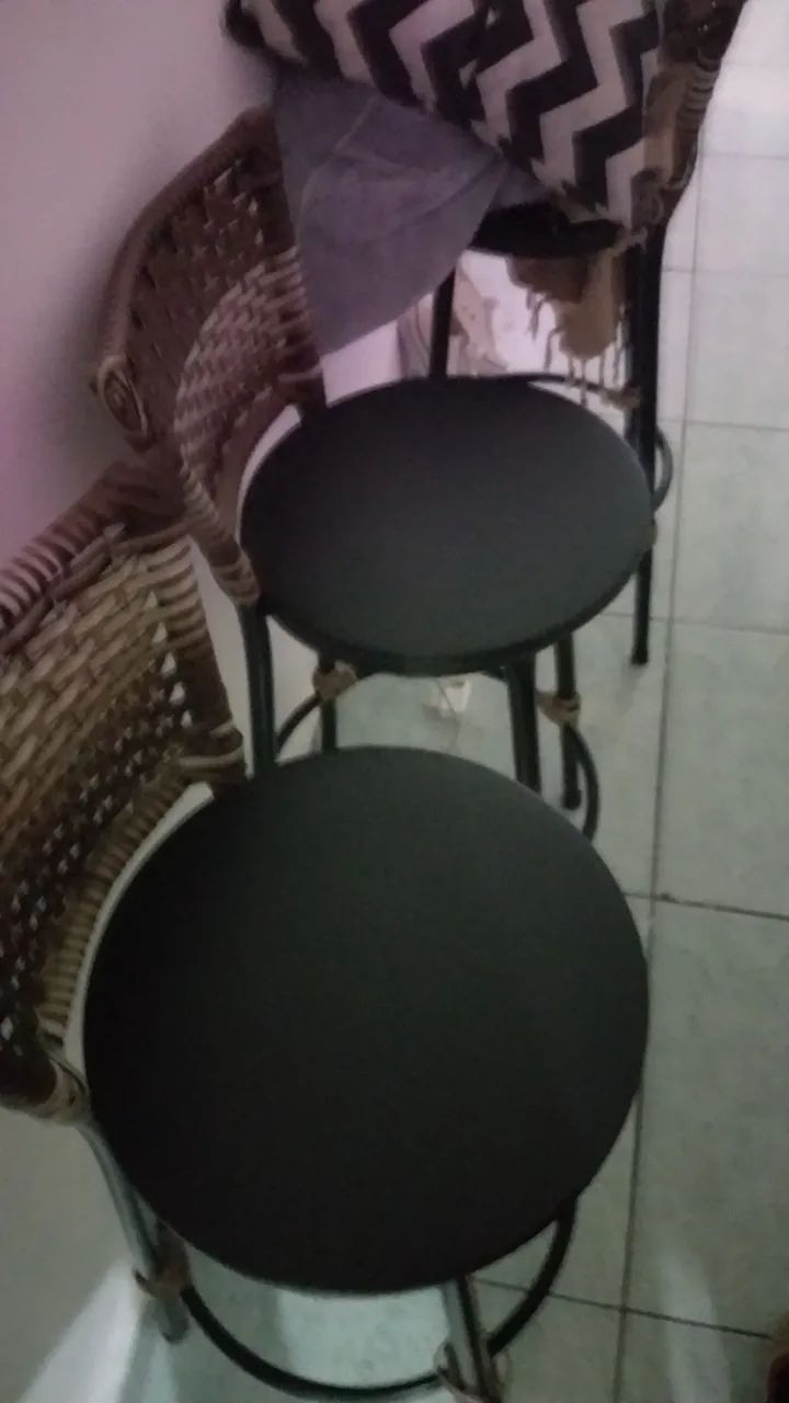 Kit 4 banquetas altas novas - Foto 2