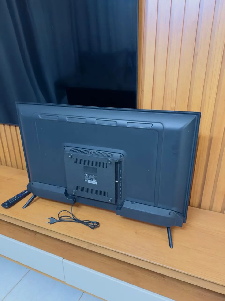 Tv 39 Smart AOC RokuTV - Foto 5