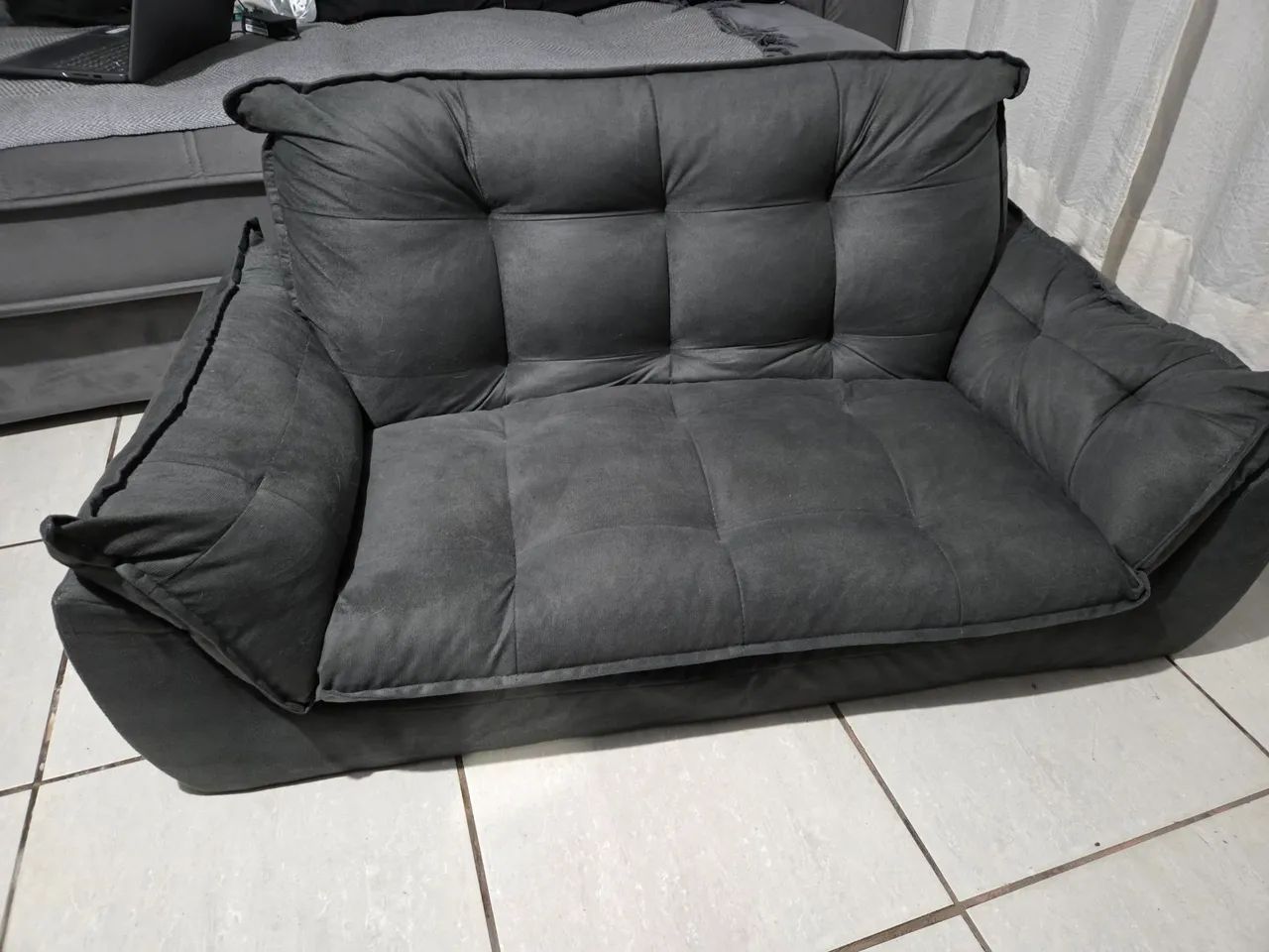 Sofá namoradeira 2 lugares