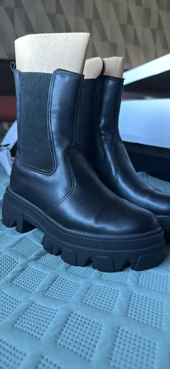Bota tratorada preta  - Foto 2