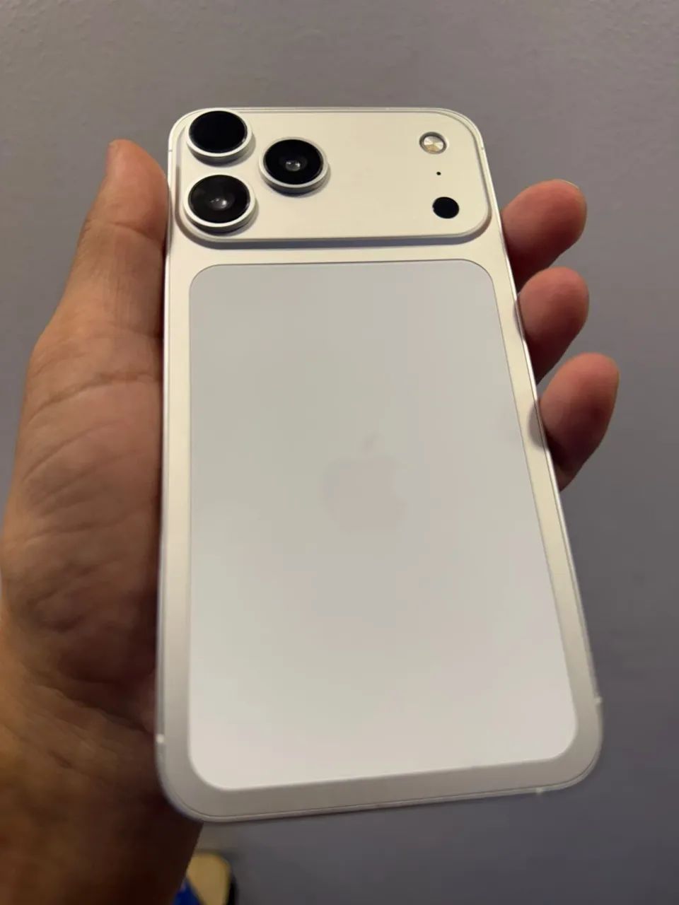 iPhone XSmax na carcaça do 17 pro Max  - Foto 3