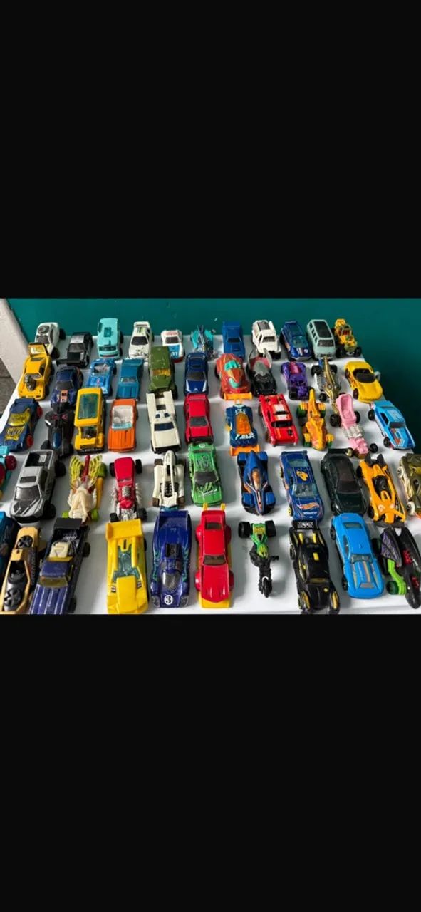 Vendo carrinhos Hot wheels  - Foto 2