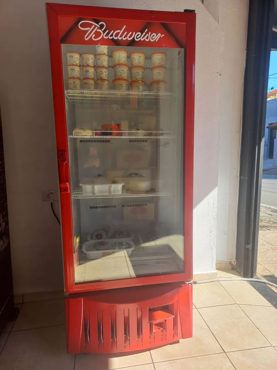 Freezer expositor Metalfrio 570 litros  - Foto 2