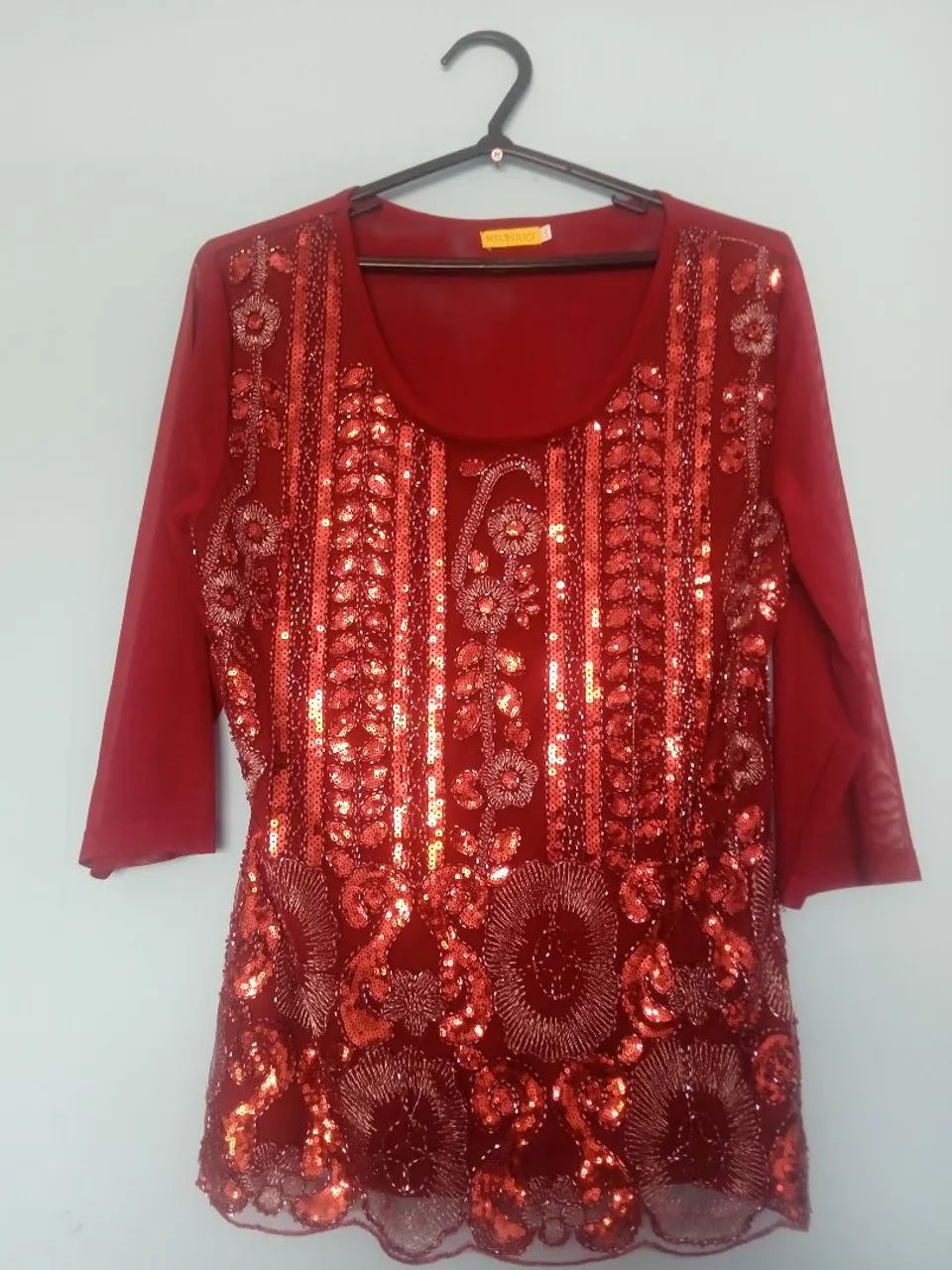 Roupa de brechó 
