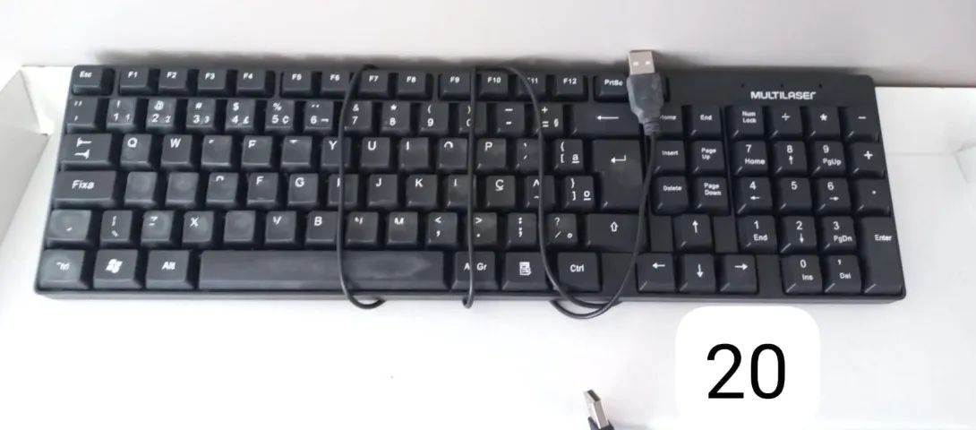 2 TECLADOS + 1 MOUSE FUNCIONANDO NORMAL - Foto 2