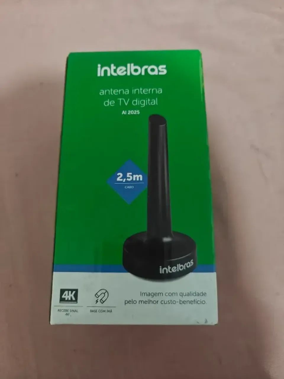 Antena digital Intelbras para tv 2,5m