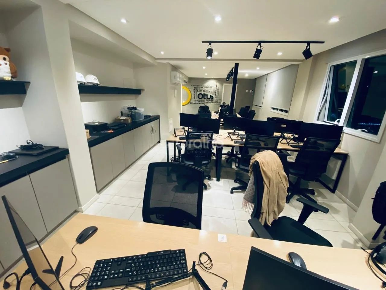 Sala Comercial de 225 m² no bairro Agronômica - Foto 4