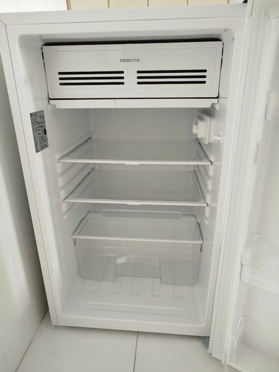 Frigobar Eletrolux 220v 122L - Foto 3