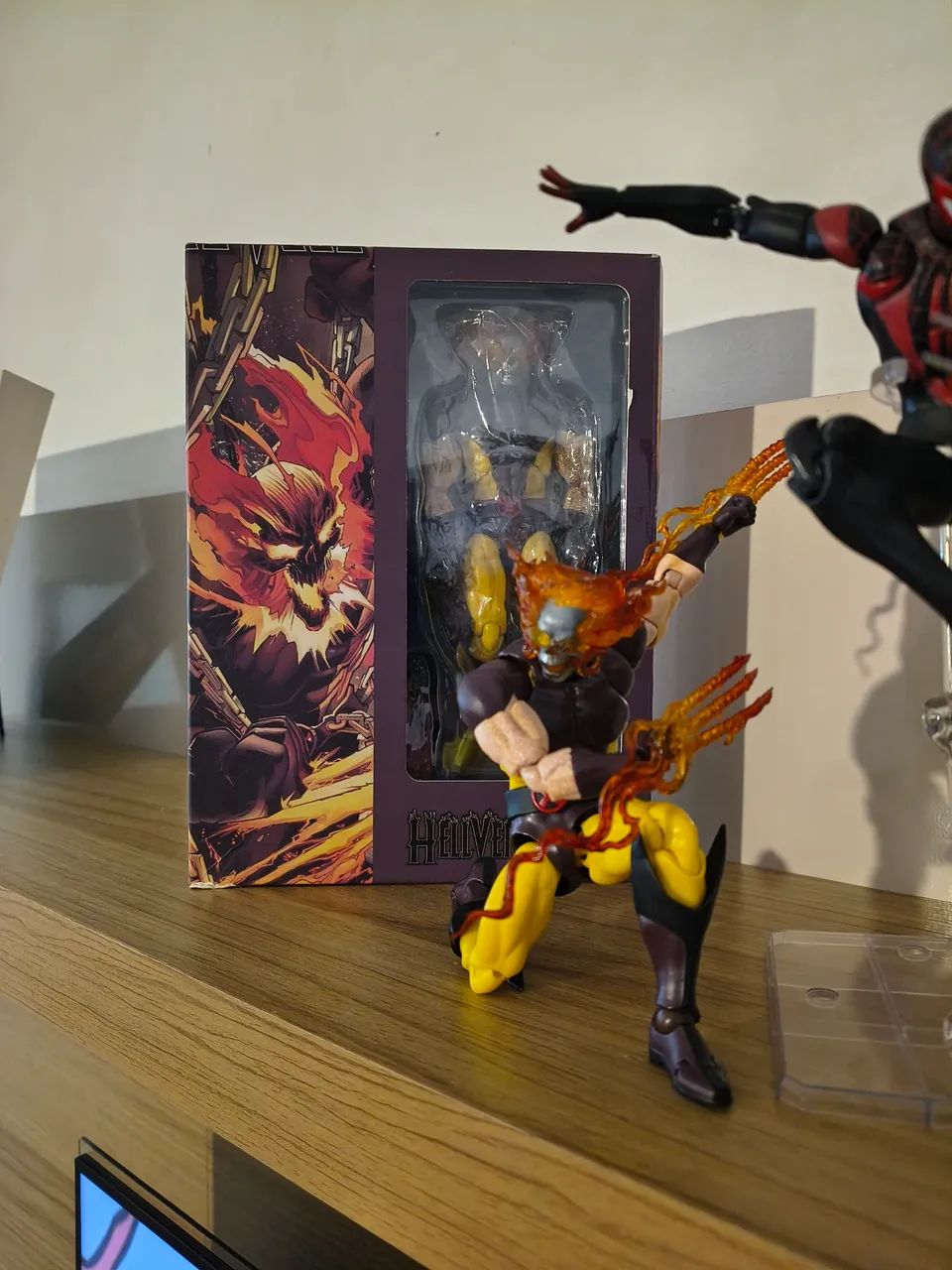 Hellverine bootleg ct toys