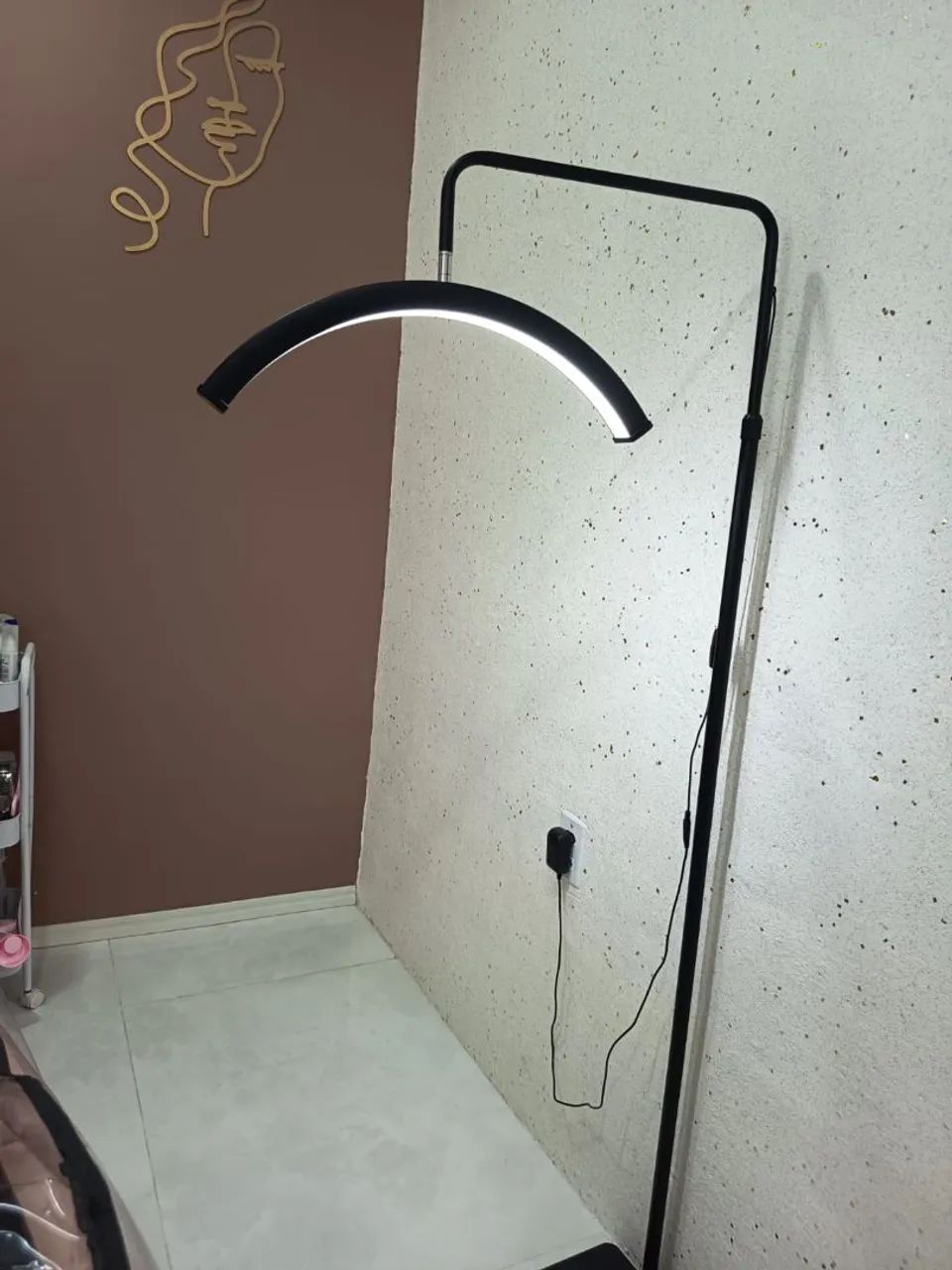 Vendo Ring Light Meia Lua - Foto 2
