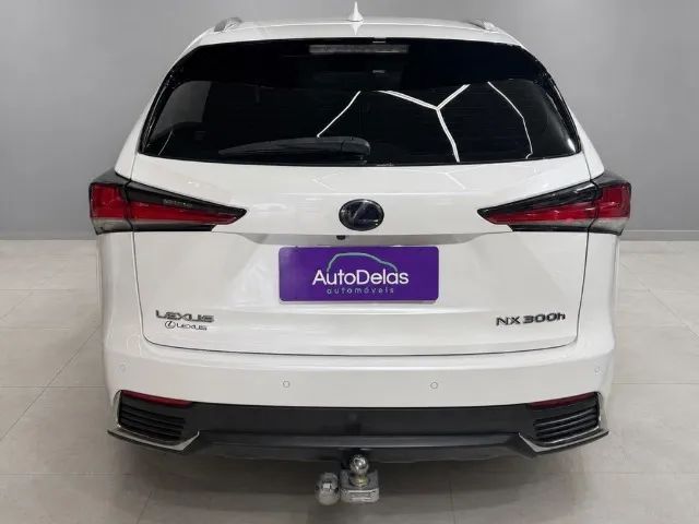 Lexus NX-300 H Luxury 2.5 16V Aut., foto 5 de 11