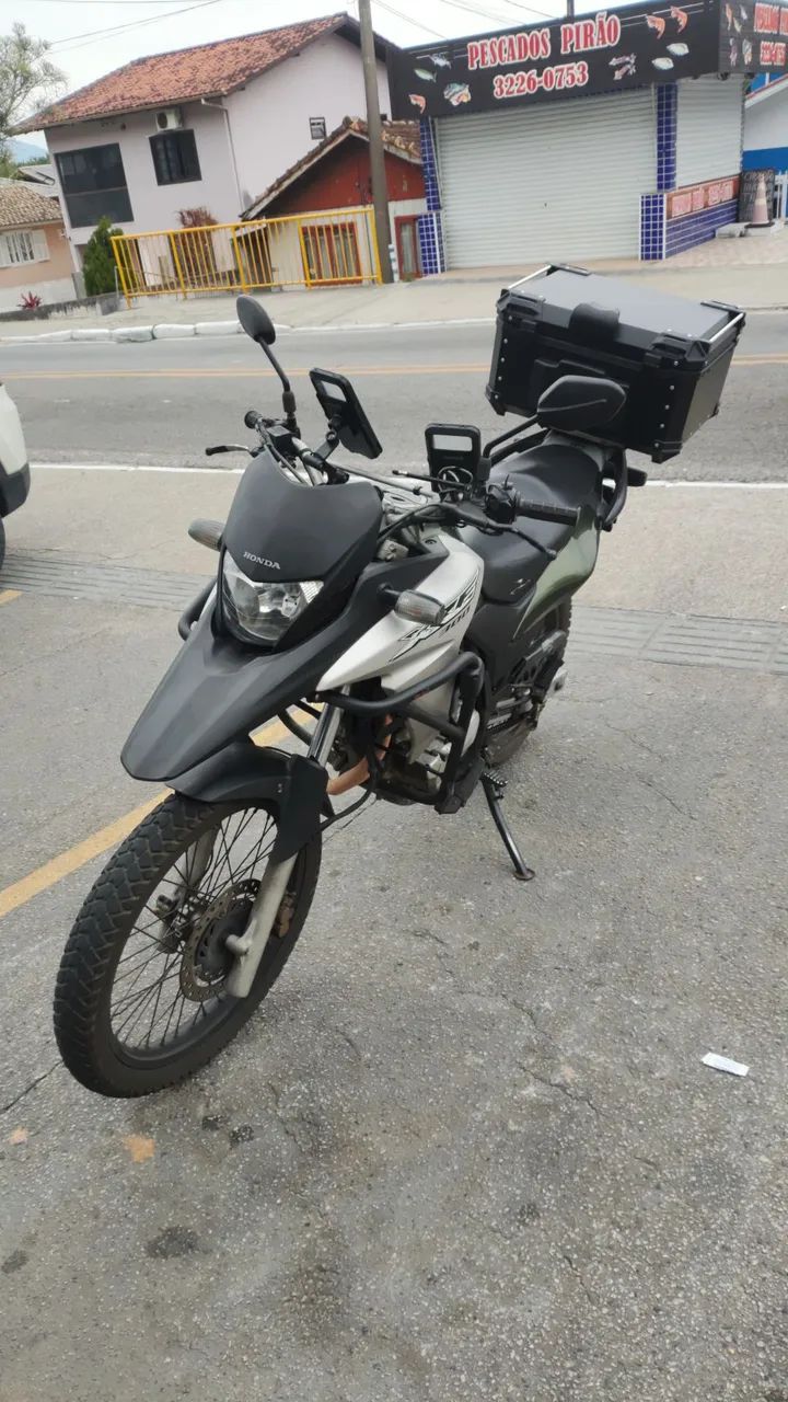 XRE 300 