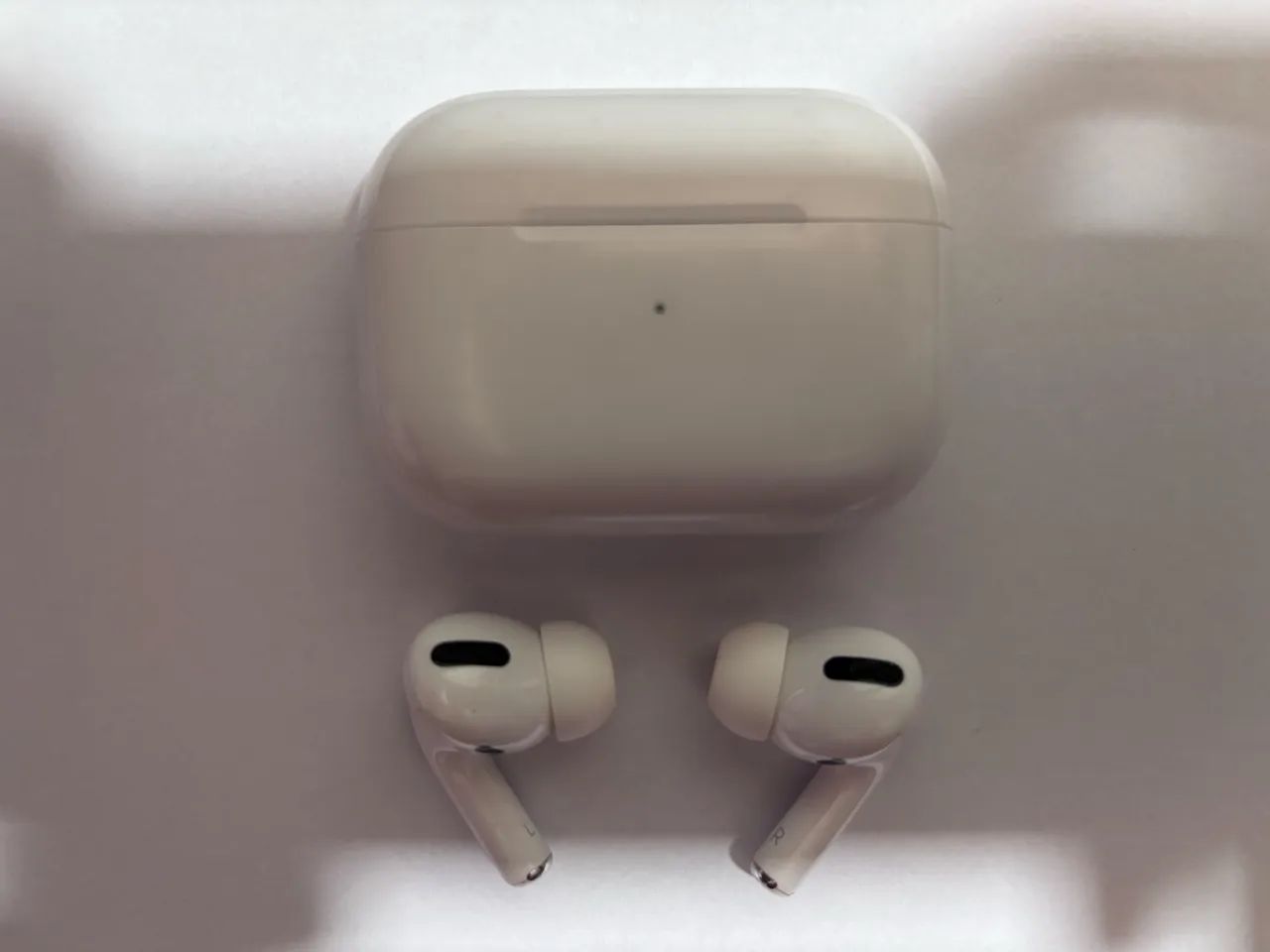AIRPODS PRO 2 - Foto 3