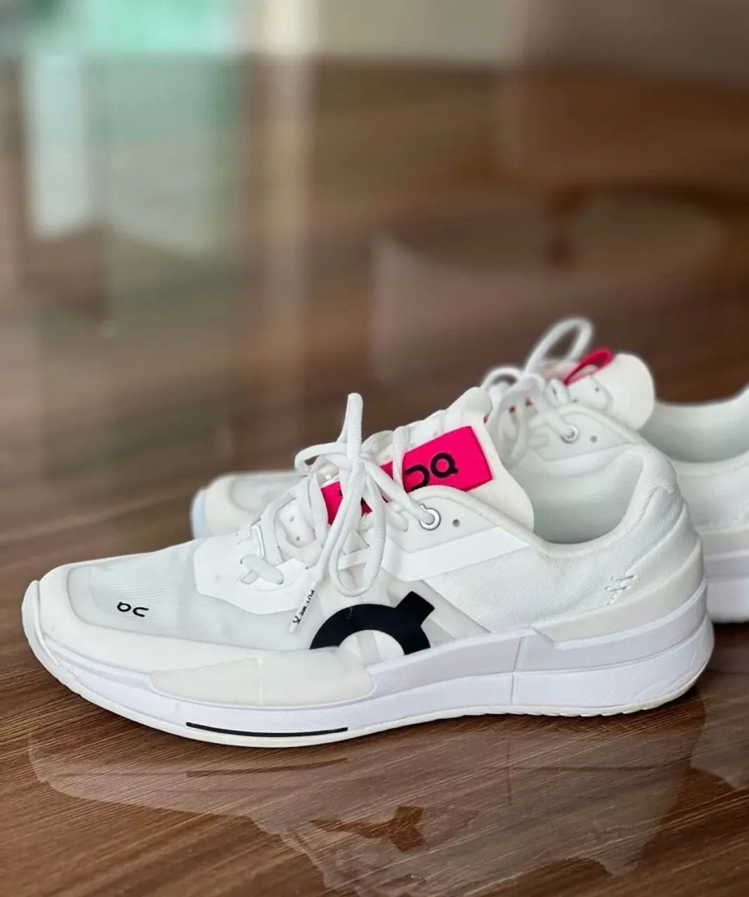 Tenis on running the roger pro 2 