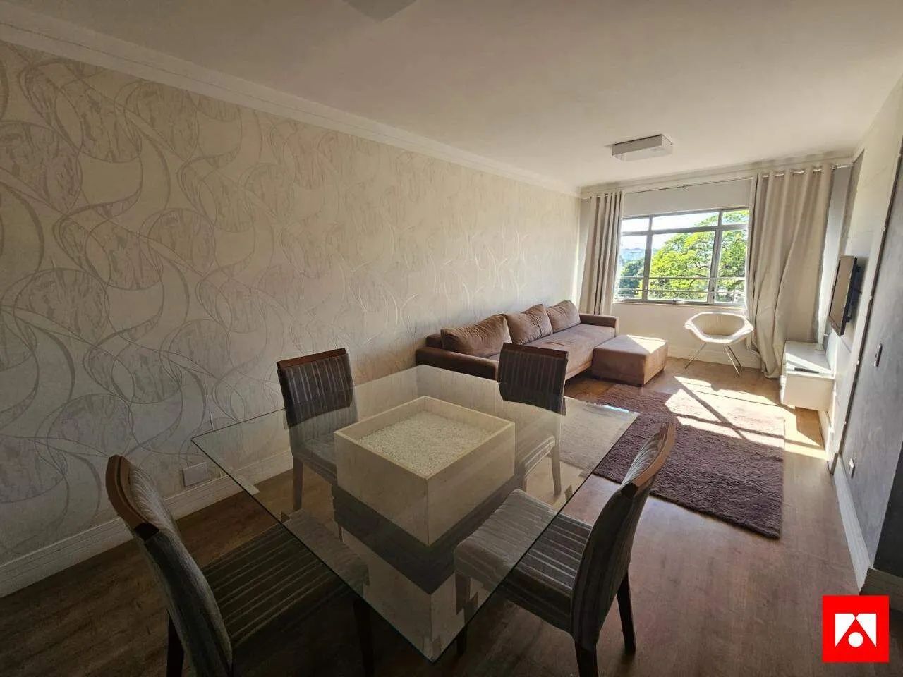 Apartamento com 3 quartos, 1 suíte e 2 vagas para locação no Edifício Guadalajara em Ameri - Foto 2