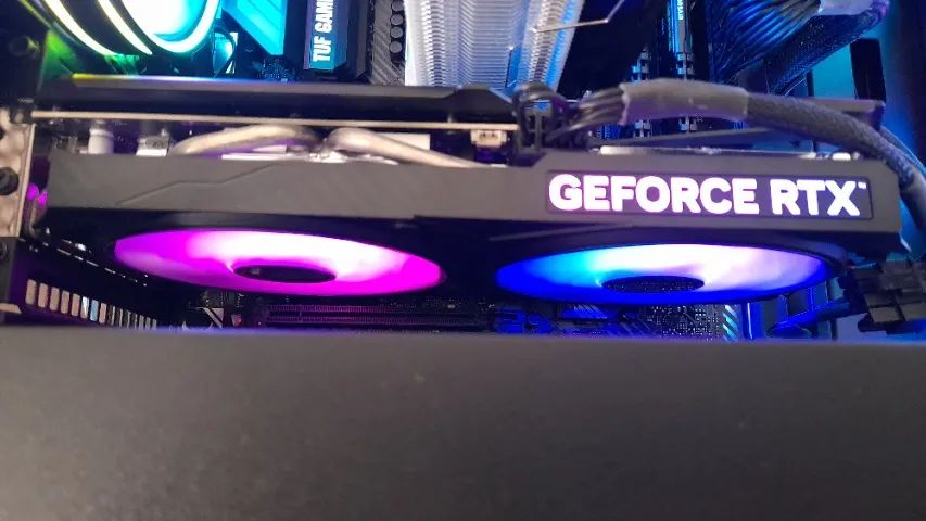 Placa de Vídeo Galax NVIDIA GeForce RTX 4060 EX 1-Click OC - Foto 5