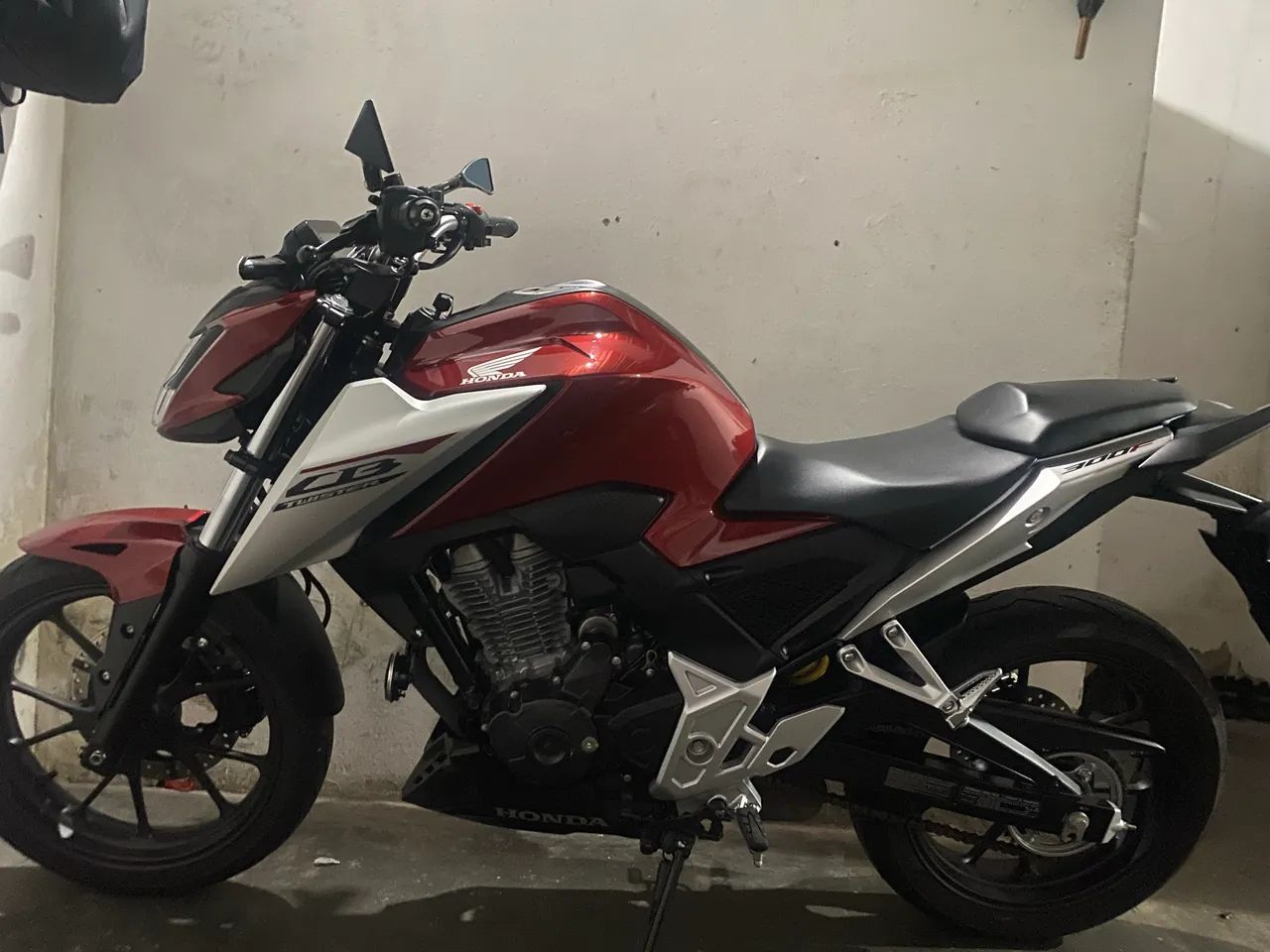 Cb 300f twiste - Foto 3