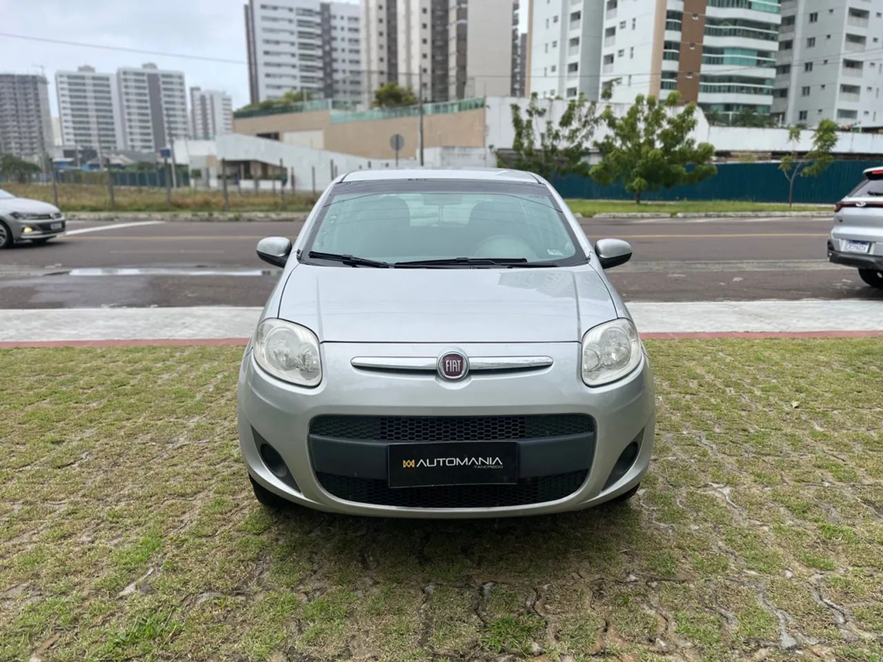 Fiat Palio Attractive 1.0 EVO Fire Flex 8V 5P 2015 - Foto 2