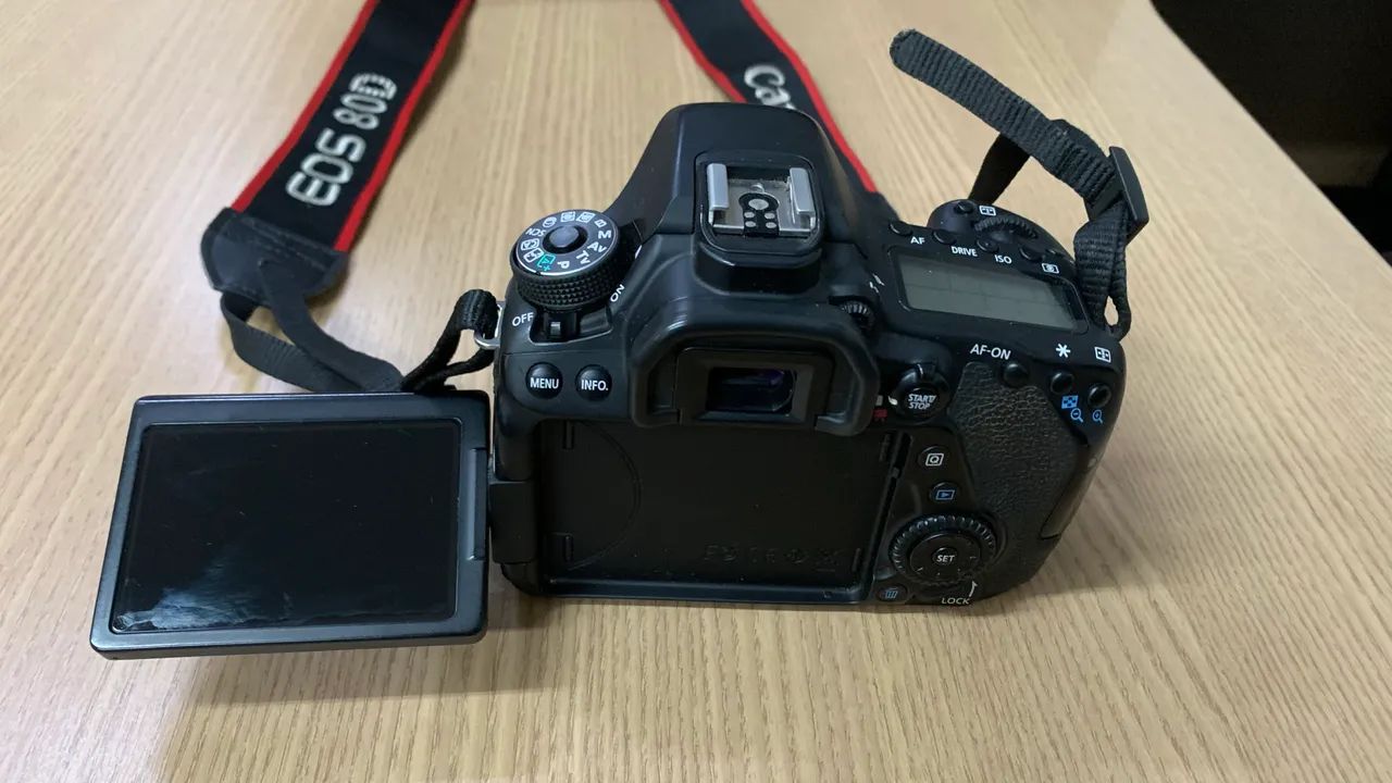 Canon 80D - Foto 2