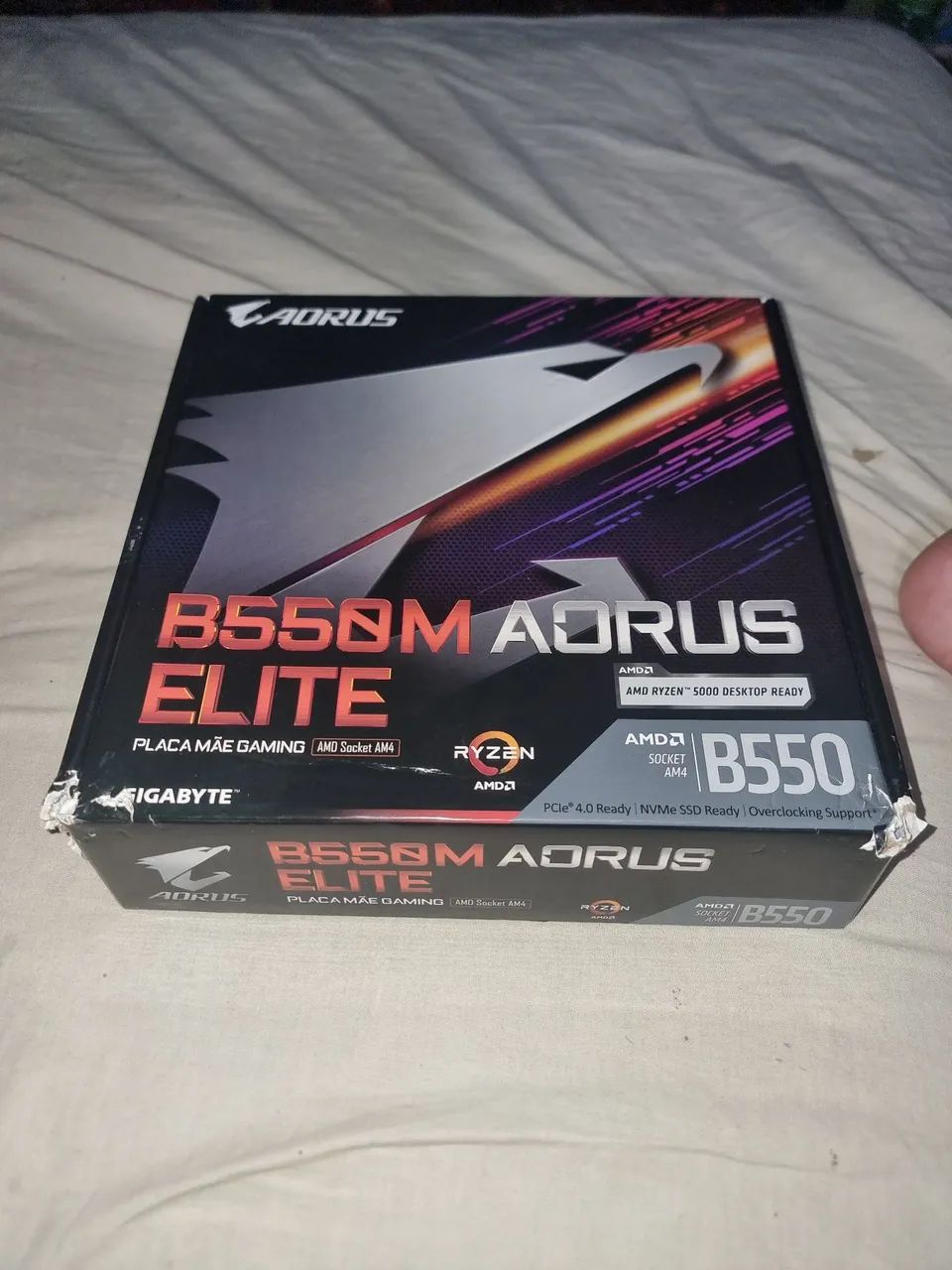Placa mae aorus b550
