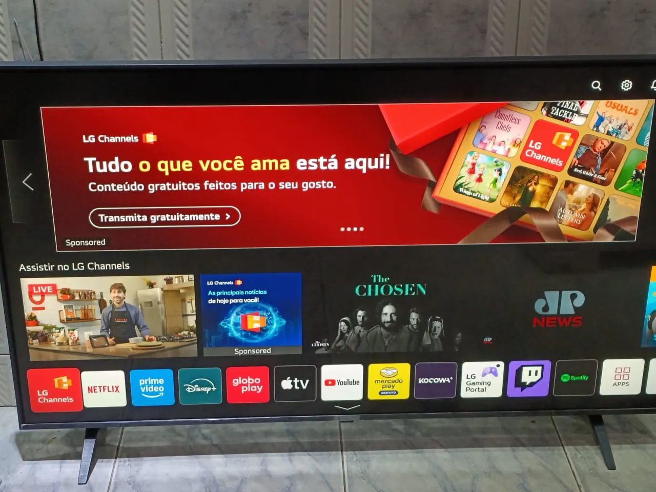 Tv 50 LG moderna,pra sair logo 
