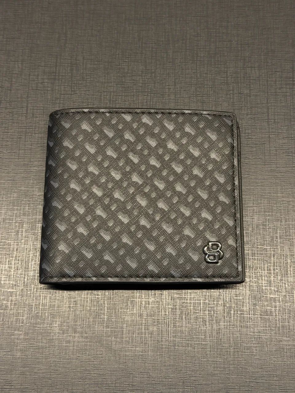 Carteira Hugo BOSS Monogram Preta Nova - Foto 4
