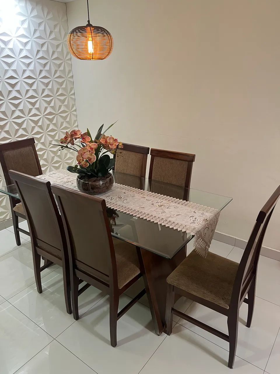 Mesa de vidro com 6 cadeiras  - Foto 2