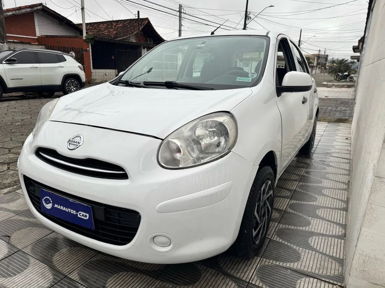 Nissan March S 1.0 16V Flex Fuel 5p, foto 4 de 16