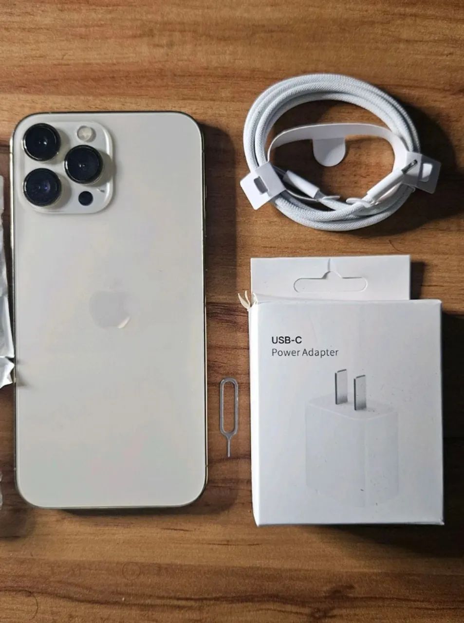 Iphone 13 pro max dourado 128gb + carregador - Foto 3