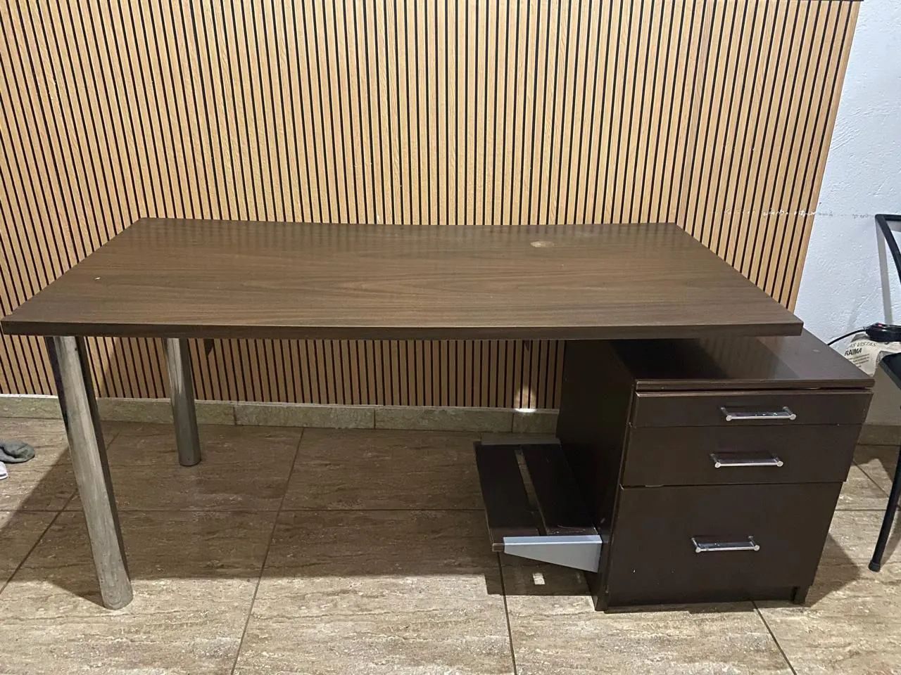 Mesa de computador 417146819965112321