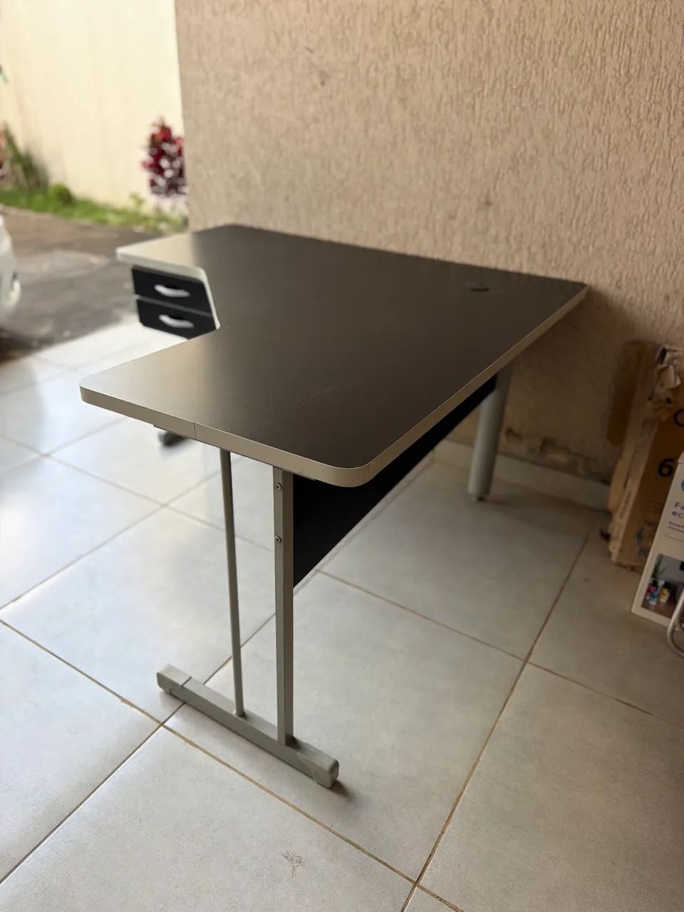MESA DE ESCRITÓRIO - ACEITO PROPOSTAS - Foto 3