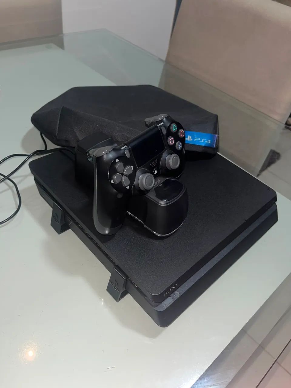 PS4 SLIM 1TB