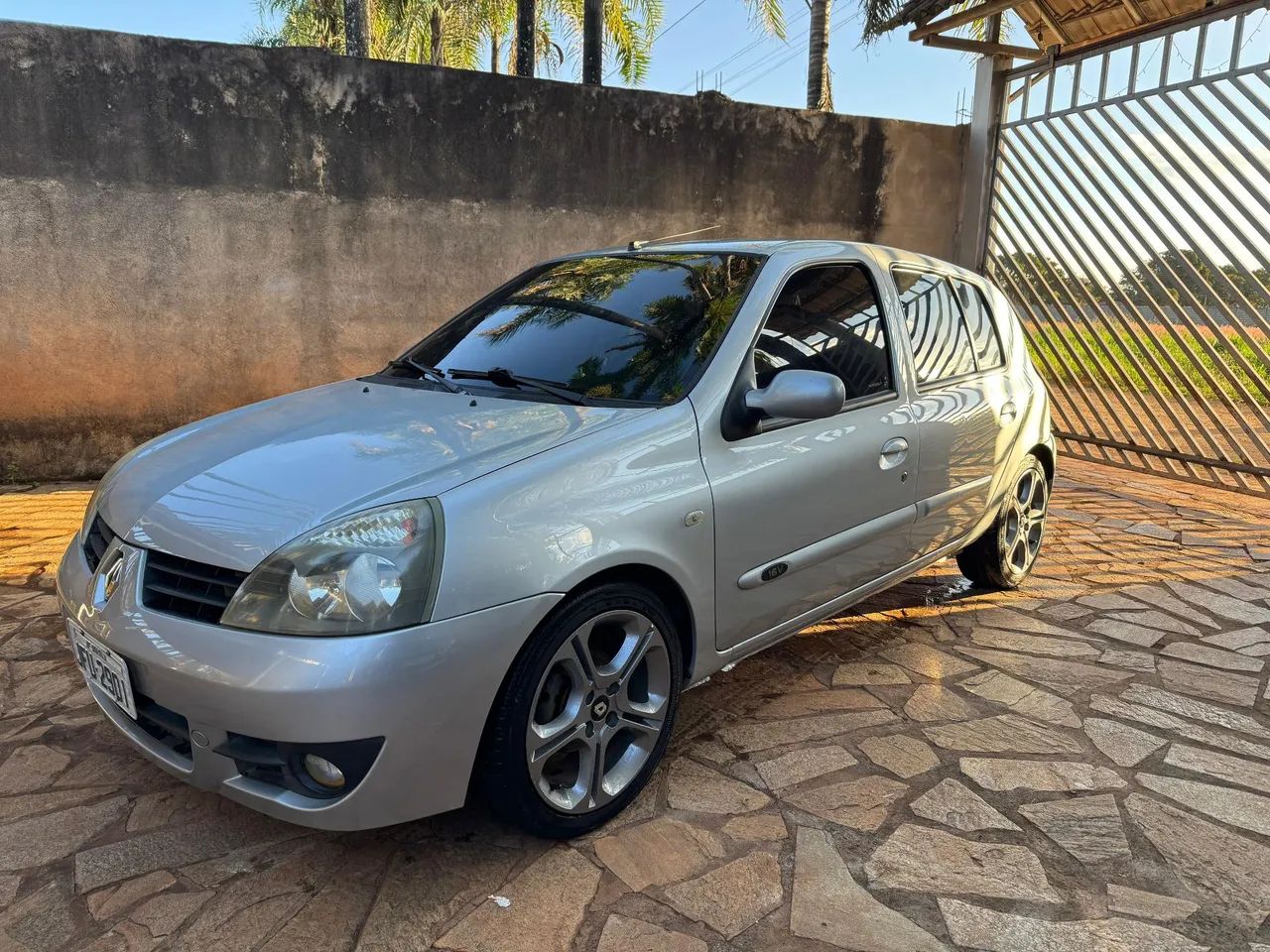 Renault Clio 2006